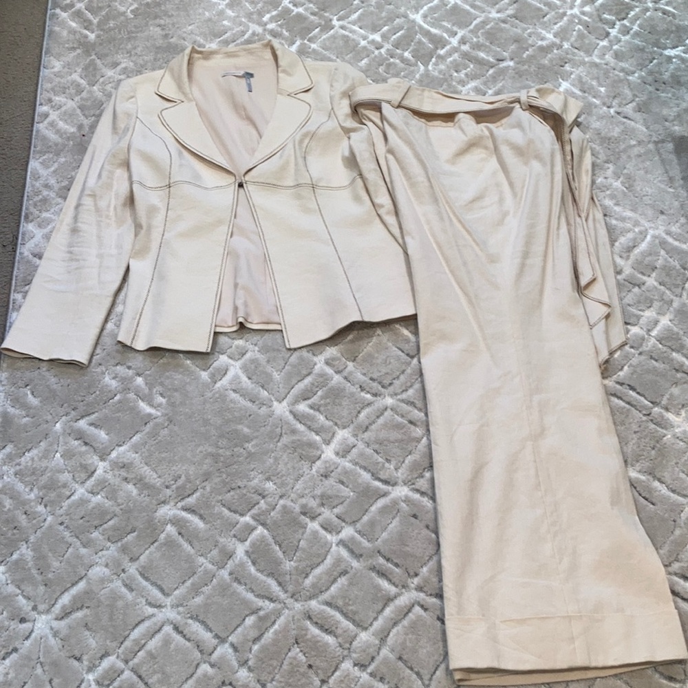 NWT NORSTROM CLASSIQUES ENTIER BEIGE LINEN SUIT Jacket size 14. Pants size 16